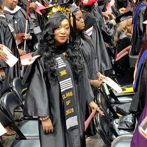 Meet your Posher, Joella